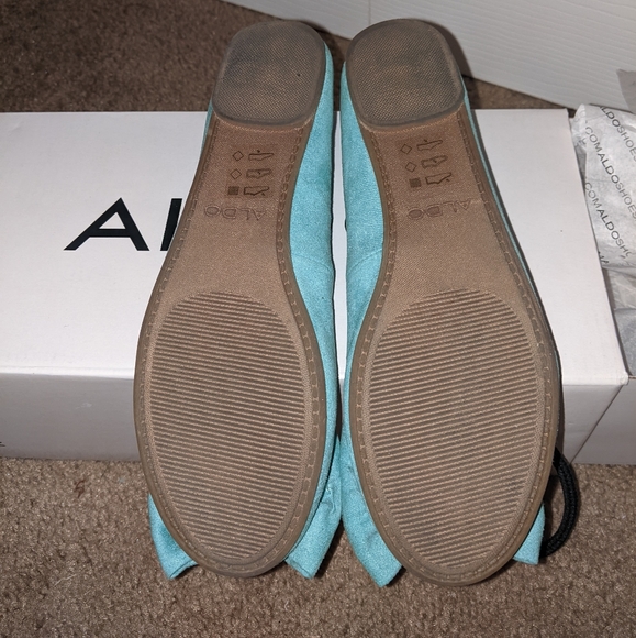 Bow Diamond Turquoise Suede Flats - Picture 3 of 5